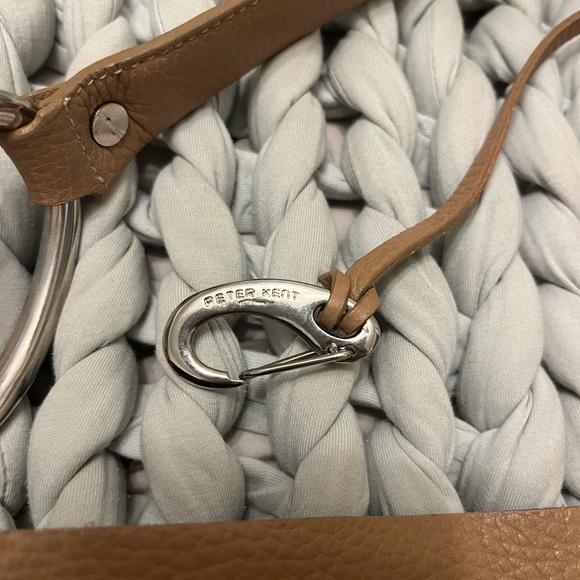 Beautiful, daily go to brown leather bag from Argentina store. - Picture 7 of 9